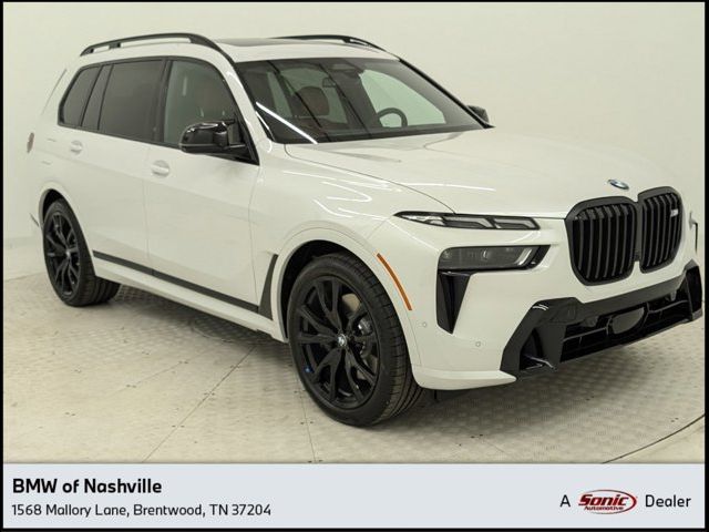 2025 BMW X7 M60i