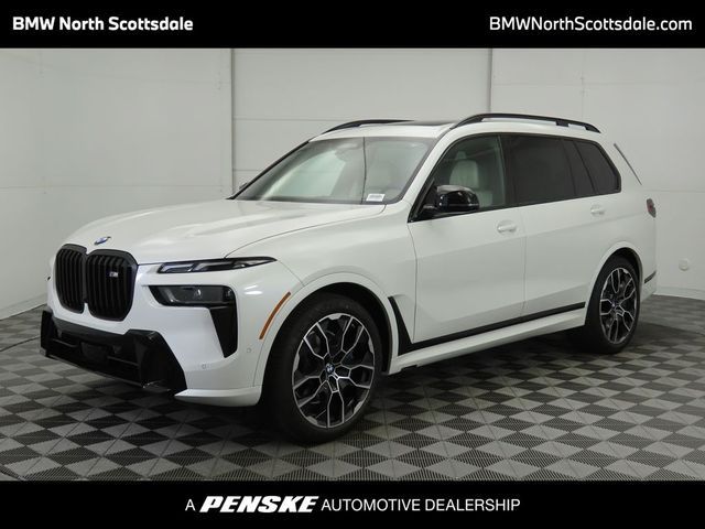 2025 BMW X7 M60i