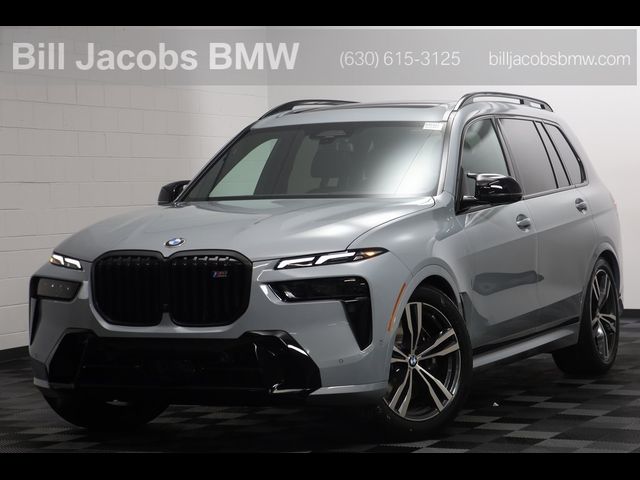 2025 BMW X7 M60i