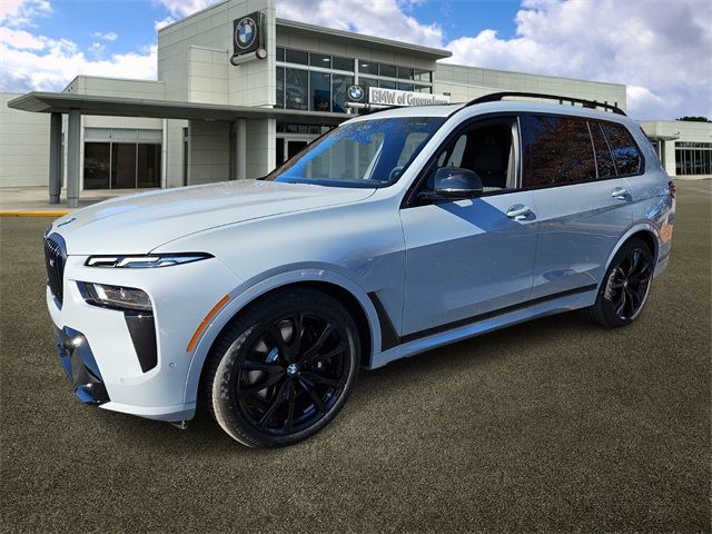 2025 BMW X7 M60i