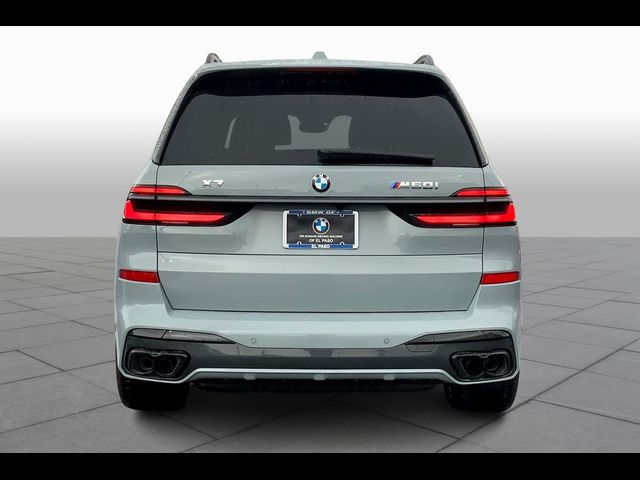 2025 BMW X7 M60i