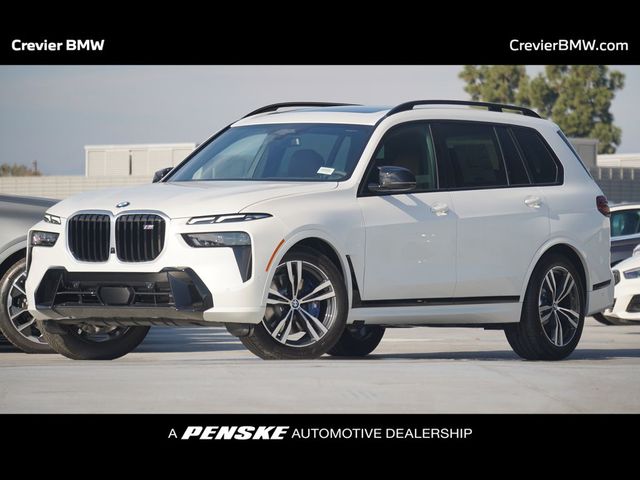 2025 BMW X7 M60i