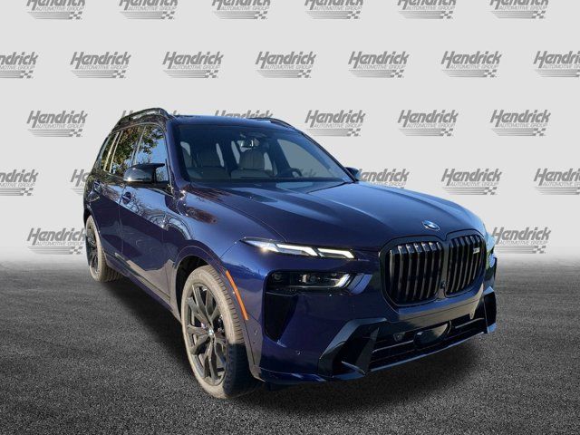 2025 BMW X7 M60i