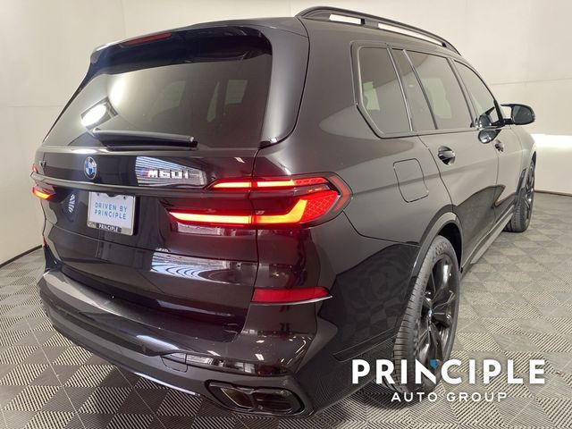 2025 BMW X7 M60i