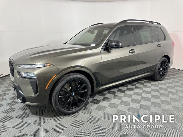 2025 BMW X7 M60i