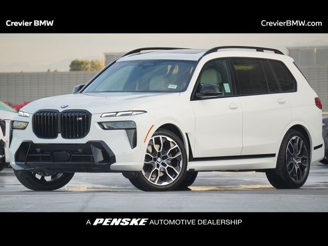 2025 BMW X7 M60i