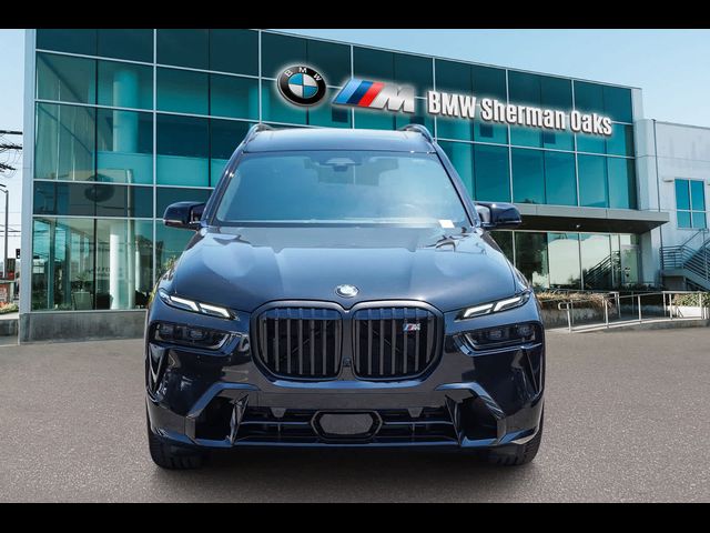 2025 BMW X7 M60i