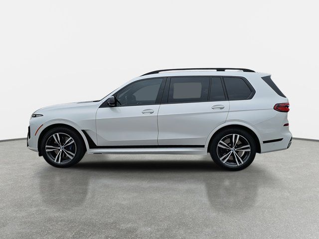 2025 BMW X7 M60i