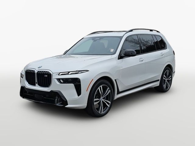 2025 BMW X7 M60i