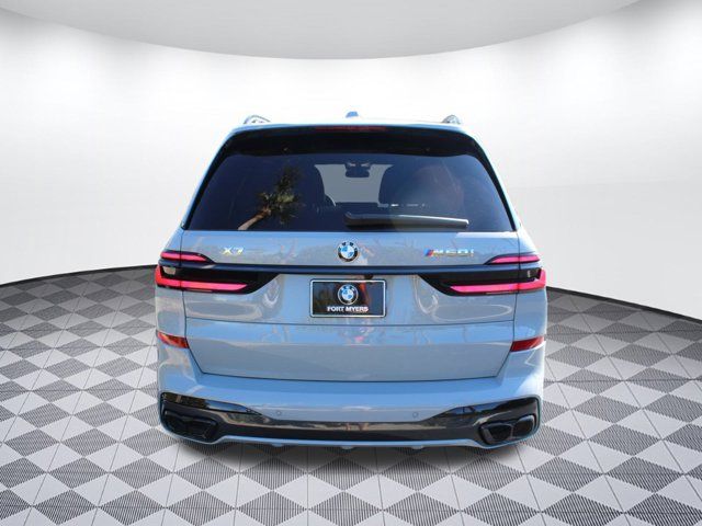 2025 BMW X7 M60i