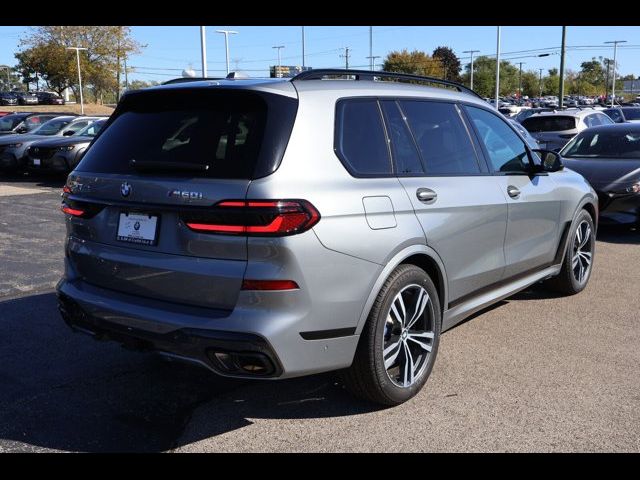 2025 BMW X7 M60i