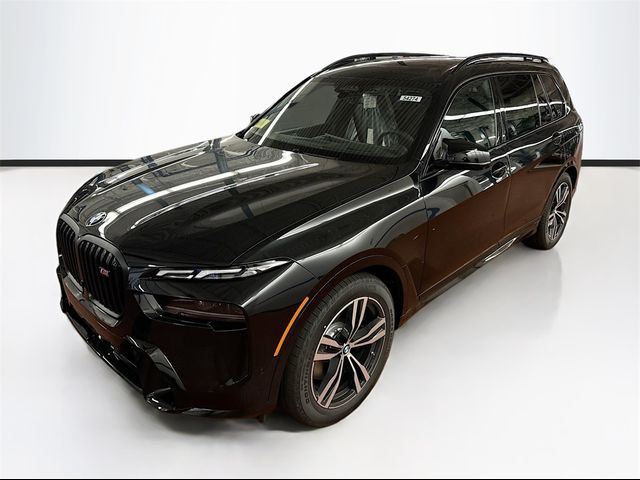 2025 BMW X7 M60i