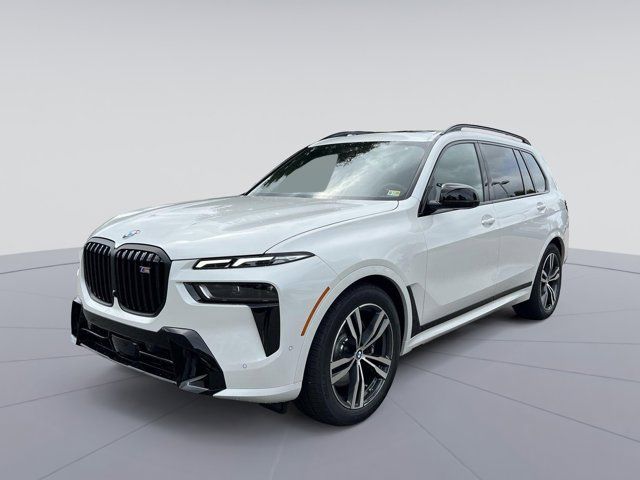 2025 BMW X7 M60i