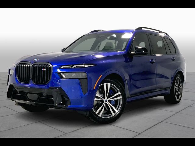 2025 BMW X7 M60i