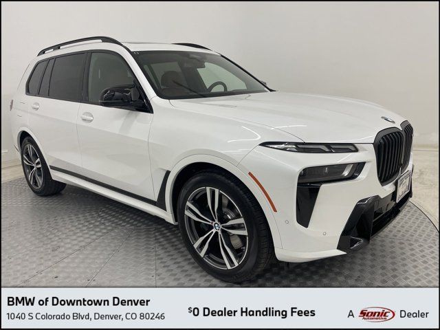 2025 BMW X7 M60i