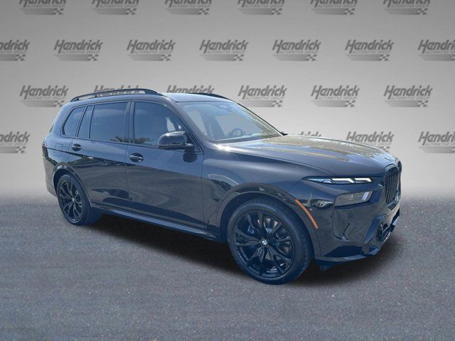 2025 BMW X7 M60i