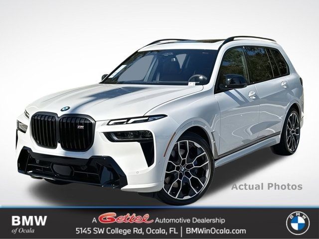 2025 BMW X7 M60i