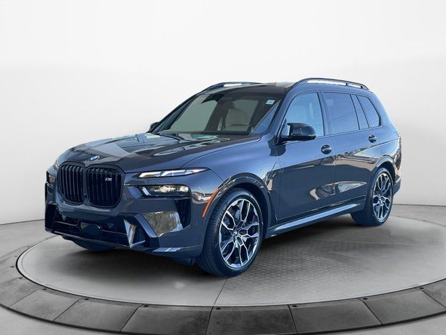 2025 BMW X7 M60i