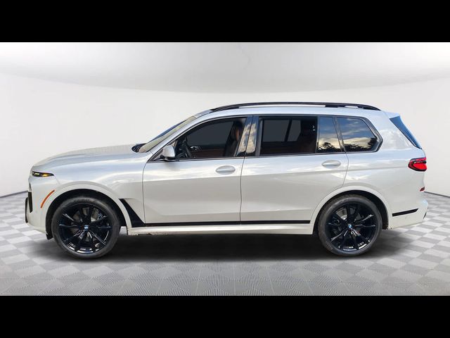 2025 BMW X7 M60i