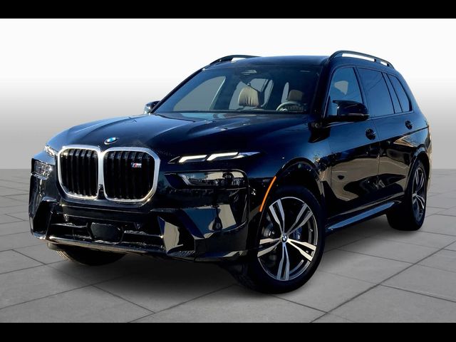 2025 BMW X7 M60i