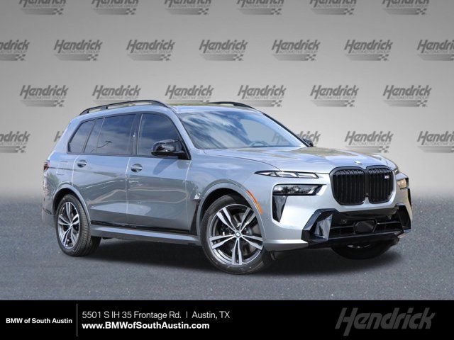 2025 BMW X7 M60i