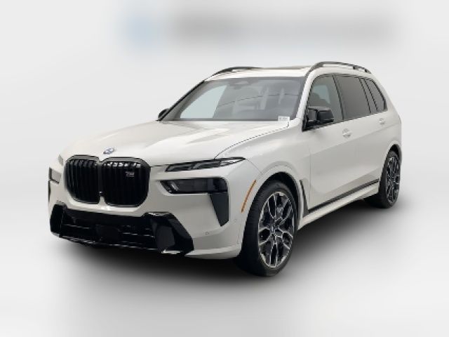 2025 BMW X7 M60i