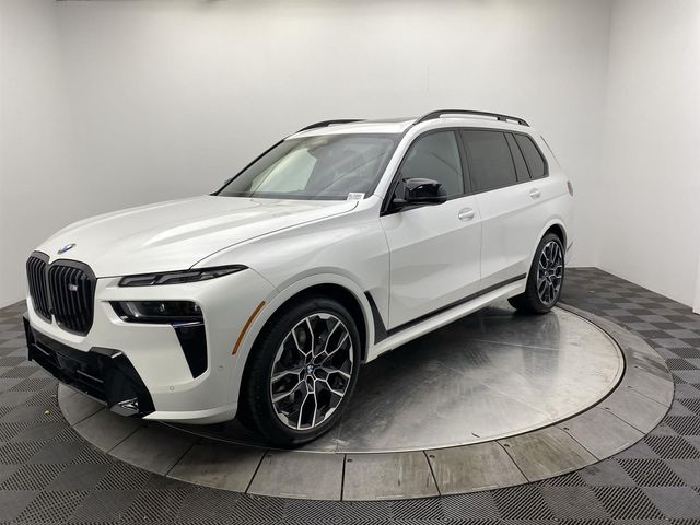 2025 BMW X7 M60i