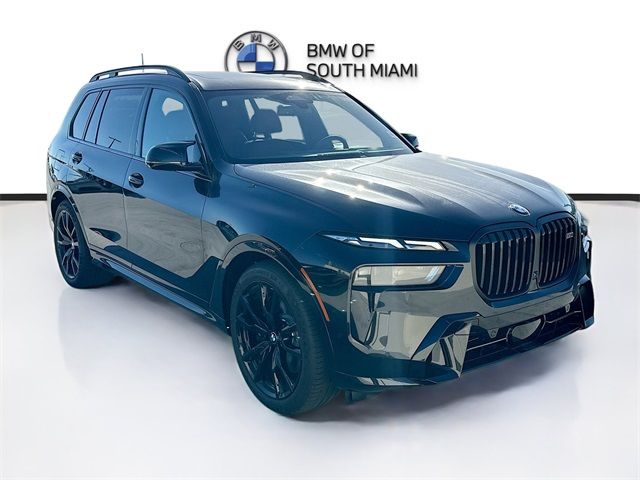 2025 BMW X7 M60i