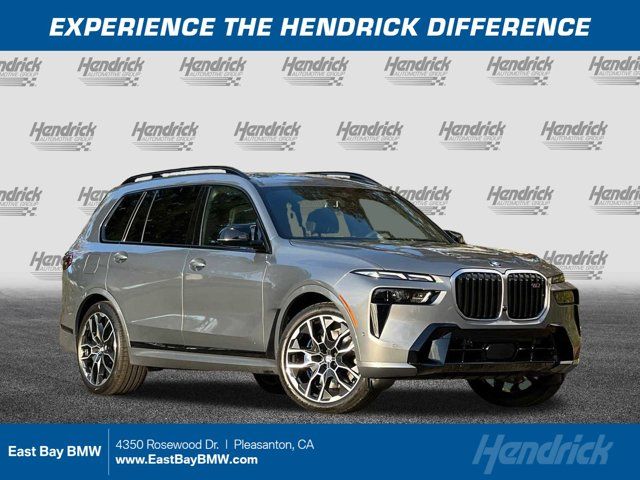 2025 BMW X7 M60i