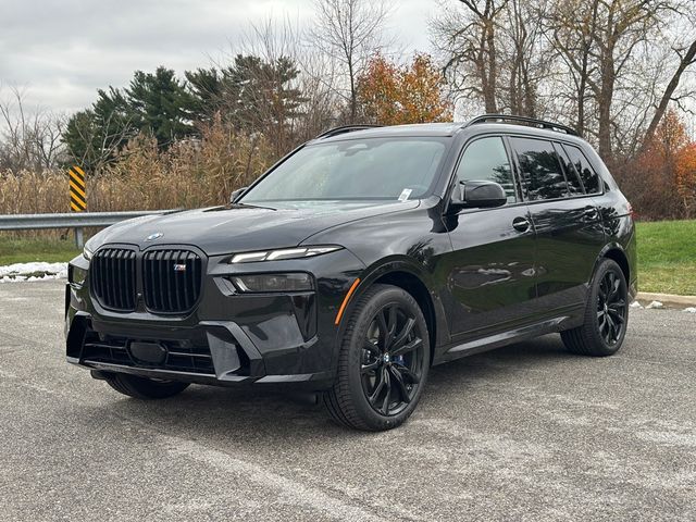 2025 BMW X7 M60i