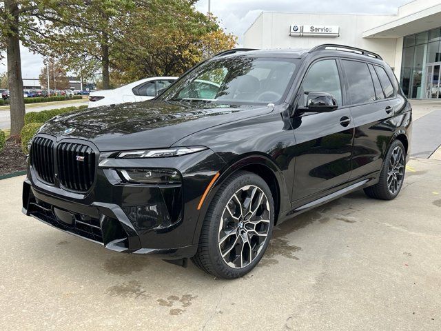 2025 BMW X7 M60i