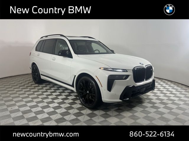 2025 BMW X7 M60i