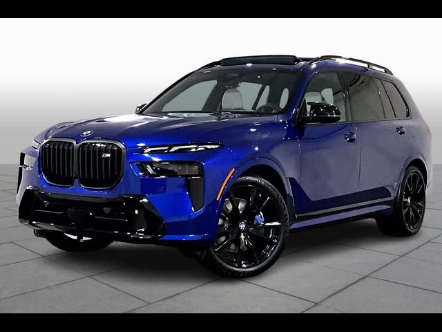 2025 BMW X7 M60i