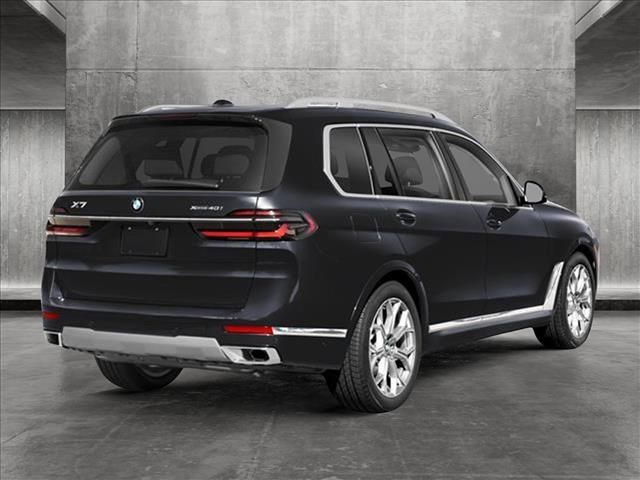 2025 BMW X7 M60i