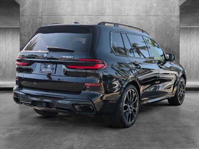 2025 BMW X7 M60i