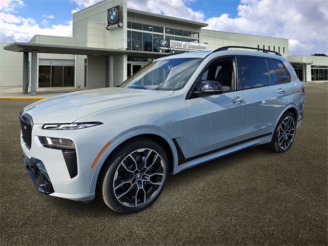 2025 BMW X7 M60i