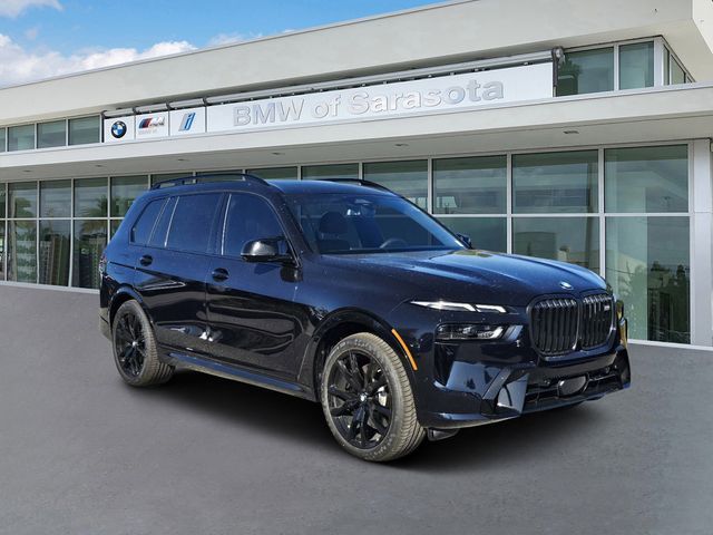 2025 BMW X7 M60i