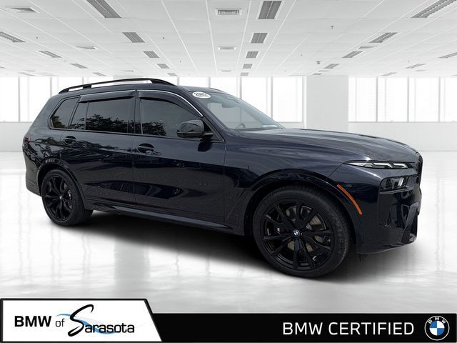 2025 BMW X7 M60i
