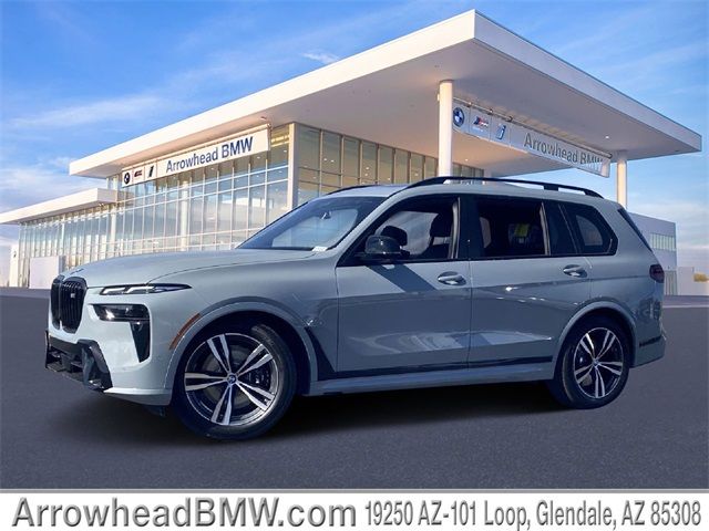 2025 BMW X7 M60i