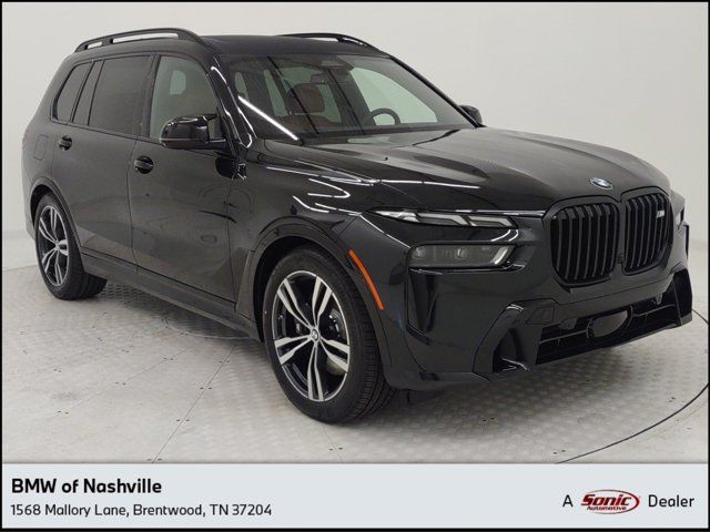 2025 BMW X7 M60i