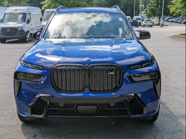 2025 BMW X7 M60i