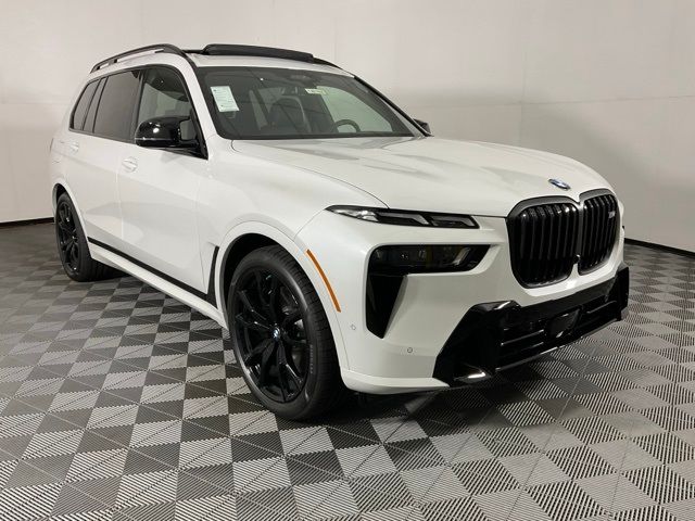 2025 BMW X7 M60i