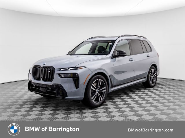 2025 BMW X7 M60i