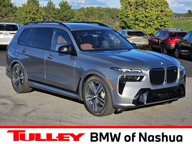 2025 BMW X7 M60i