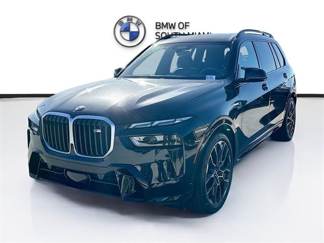 2025 BMW X7 M60i