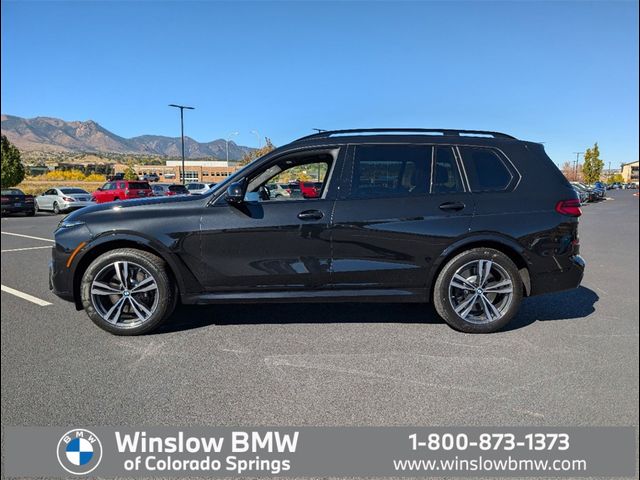 2025 BMW X7 M60i