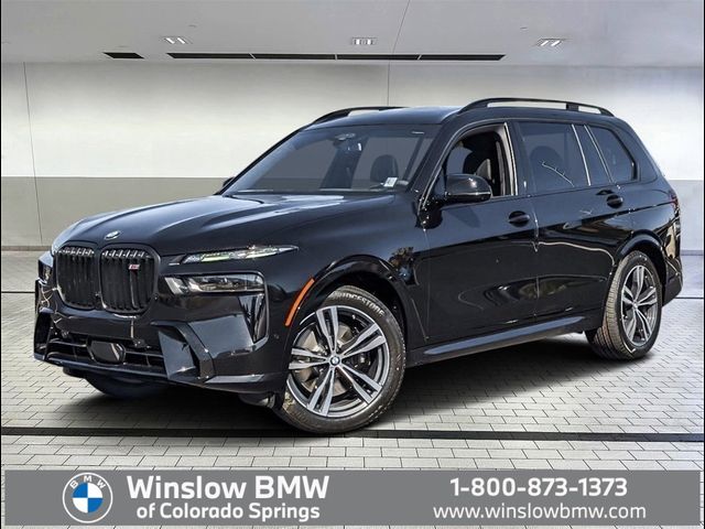 2025 BMW X7 M60i