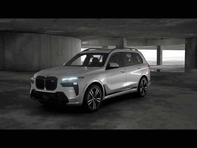 2025 BMW X7 M60i