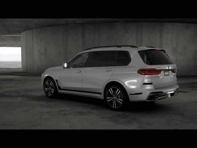 2025 BMW X7 M60i