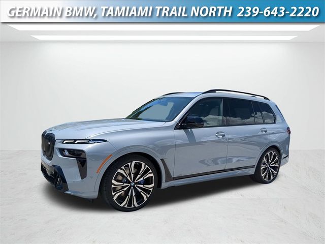 2025 BMW X7 M60i